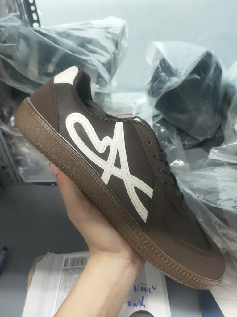N2K Asics nâu